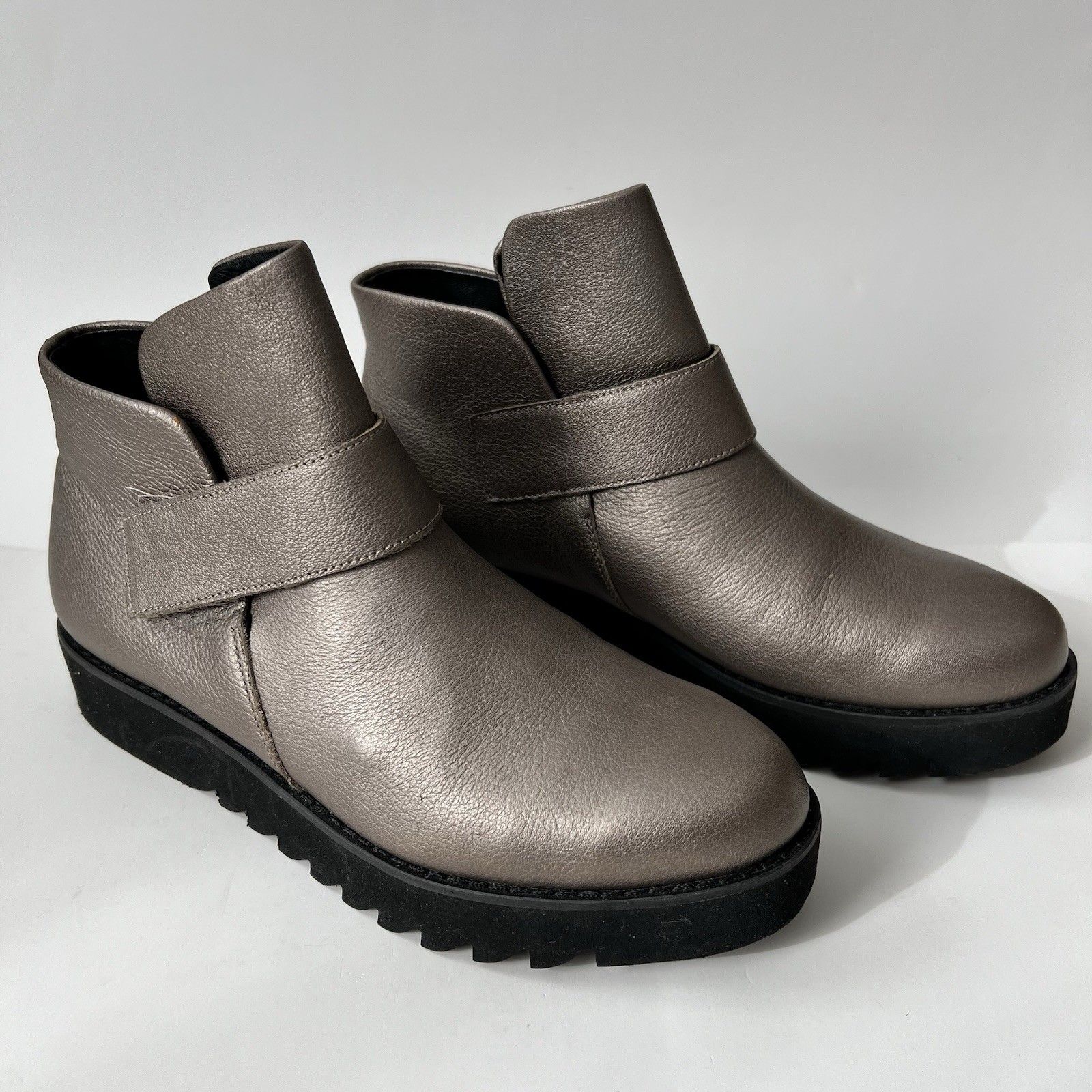 Sudini Boots Women's "Kris" Pewter Leather Chunky Strap Ankle Booties - 6.5 M